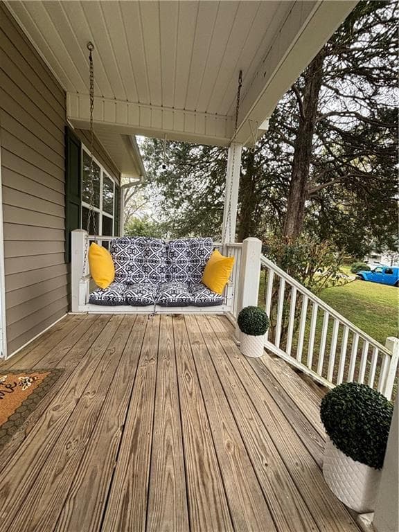 3 bedroom, 2 bathroom, 1,120 sq ft single family residence for sale at 405 Crawfordville Road, Union Point, GA 30669 — photo 3