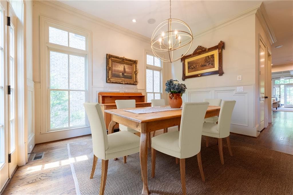 3 bedroom, 4 bathroom, 2,478 sq ft townhouse for sale at 3560 Roswell Road 57, Atlanta, GA 30305 — photo 4