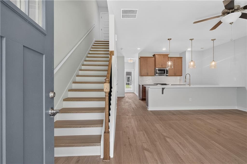 3 bedroom, 3 bathroom, 1,324 sq ft townhouse for sale at 210 Maddux Street LOT 12, Fayetteville, GA 30214 — photo 3