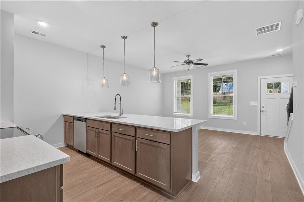 3 bedroom, 3 bathroom, 1,324 sq ft townhouse for sale at 210 Maddux Street LOT 12, Fayetteville, GA 30214 — photo 6