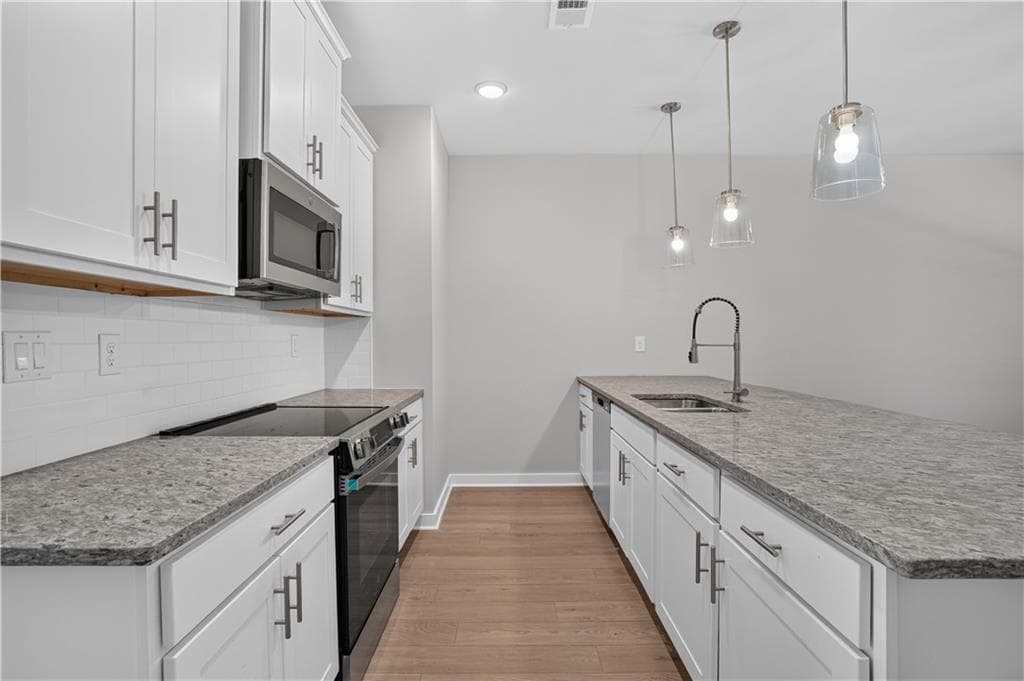 3 bedroom, 3 bathroom townhouse for sale at 255 Maddux Street LOT 18, Fayetteville, GA 30214 — photo 6