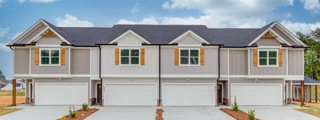 3 bedroom, 3 bathroom townhouse for sale at 6362 Pine Ridge, Lula, GA 30554 — photo 2