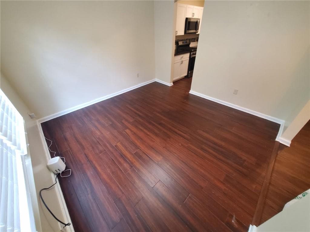 3 bedroom, 3 bathroom, 1,344 sq ft townhouse for sale at 1749 Broad River Road, Atlanta, GA 30349 — photo 3