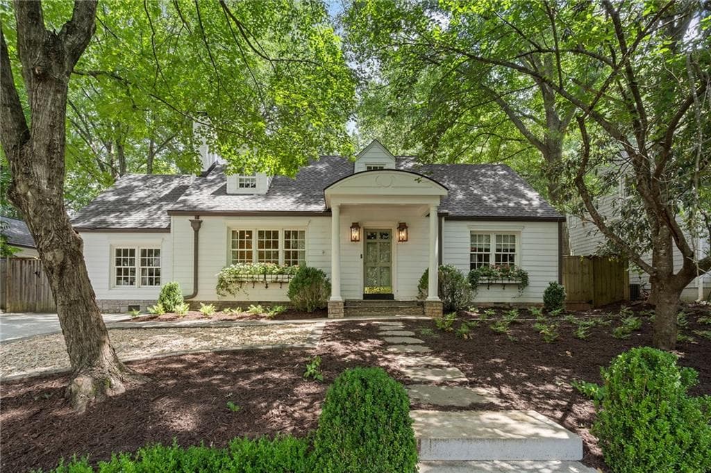 4 bedroom, 3 bathroom, 3,357 sq ft single family residence sold at 945 Northcliffe Drive, Atlanta, GA 30318