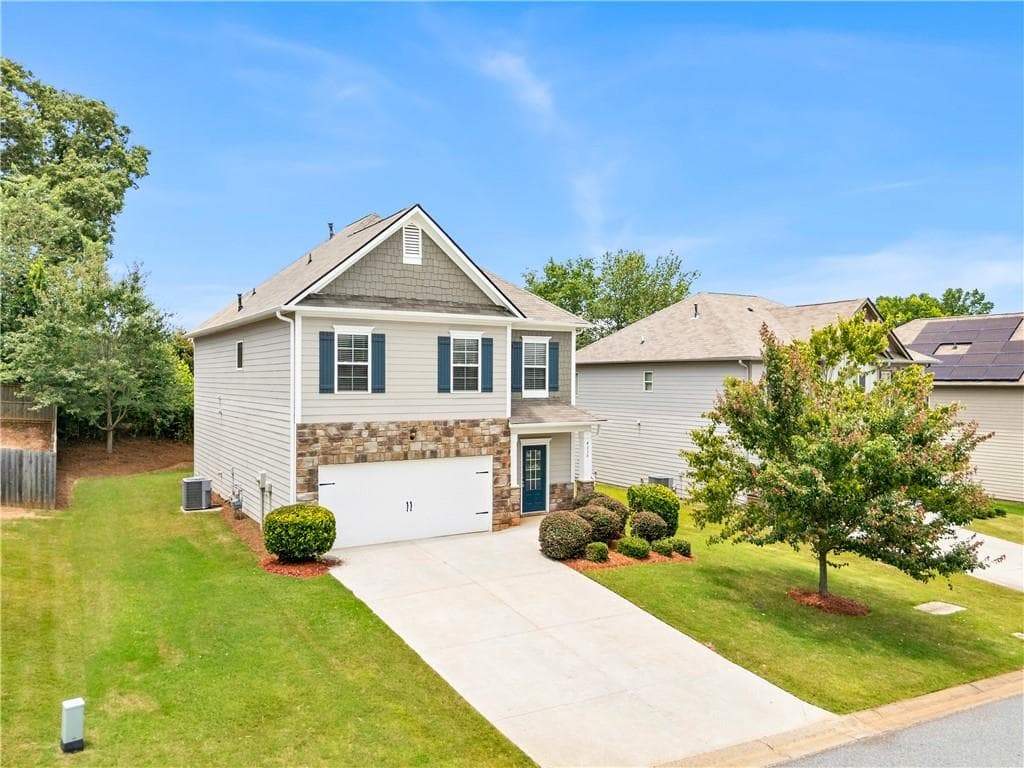5 bedroom, 3 bathroom, 2,368 sq ft single family residence for sale at 4335 Huron Drive, Cumming, GA 30028