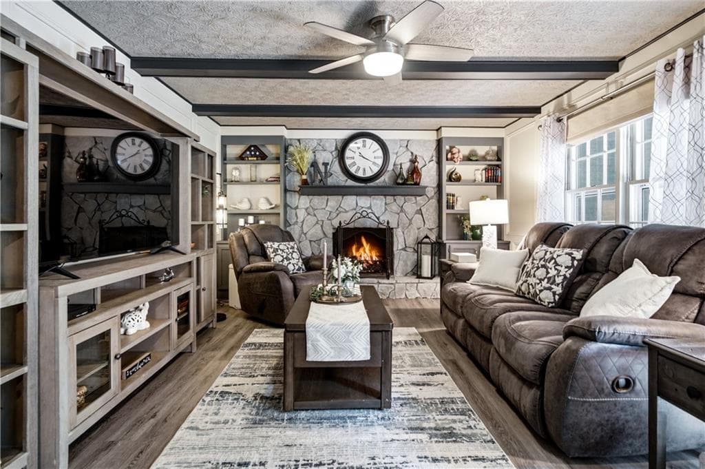 4 bedroom, 3 bathroom, 2,830 sq ft single family residence for sale at 526 Wagon Wheel Climb, Lawrenceville, GA 30044 — photo 10