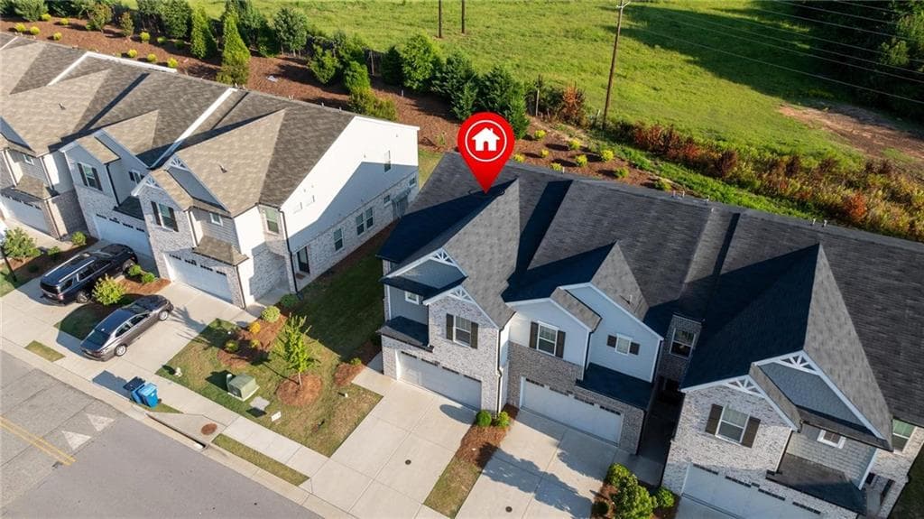 3 bedroom, 4 bathroom, 2,260 sq ft townhouse for rent at 1030 Sunny Lake Drive, Lawrenceville, GA 30043 for $2,450 a month — photo 3