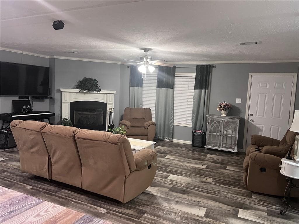 3 bedroom, 3 bathroom, 1,960 sq ft single family residence under contract at 4450 Cleveland Highway, Cohutta, GA 30710 — photo 7