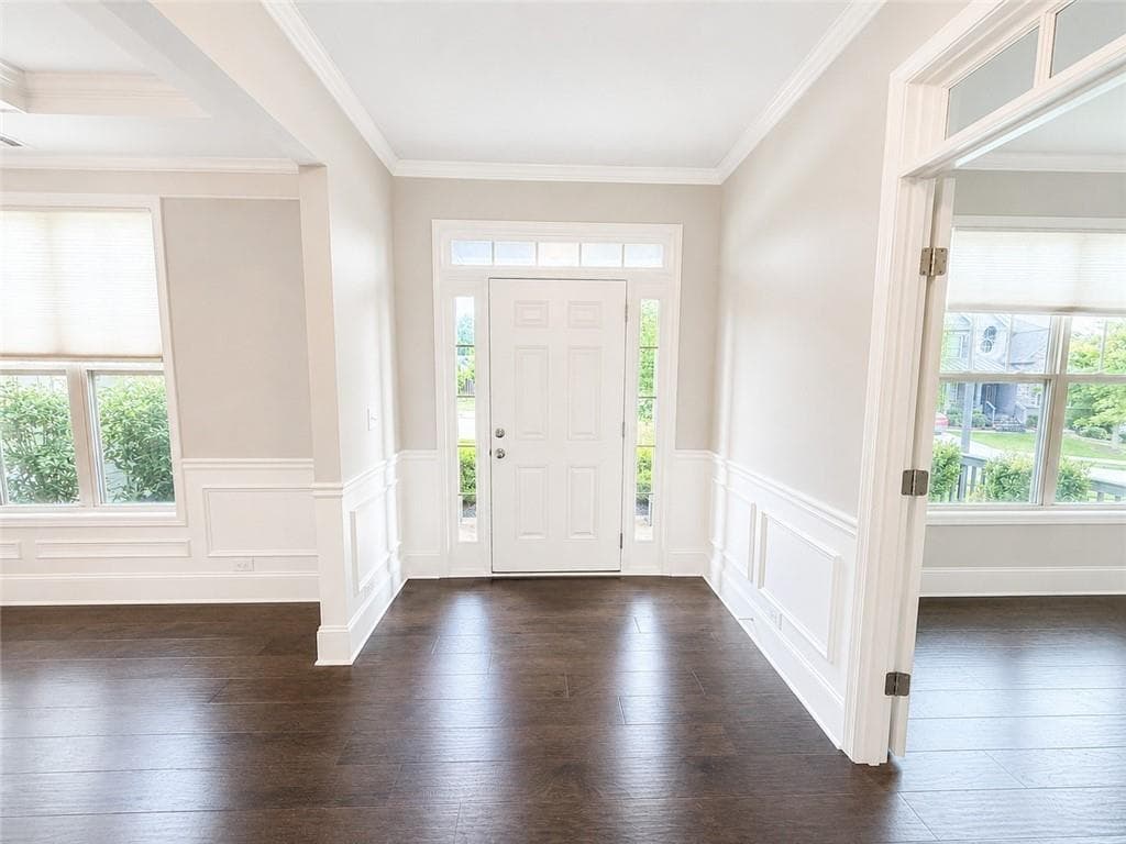 5 bedroom, 4 bathroom, 4,029 sq ft single family residence for rent at 4181 Summer Breeze Way, Buford, GA 30518 for $3,950 a month — photo 2