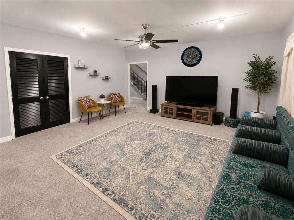 3 bedroom, 3 bathroom, 1,836 sq ft townhouse for rent at 1658 Oakbrook Lake Drive, Norcross, GA 30093 for $2,395 a month — photo 4