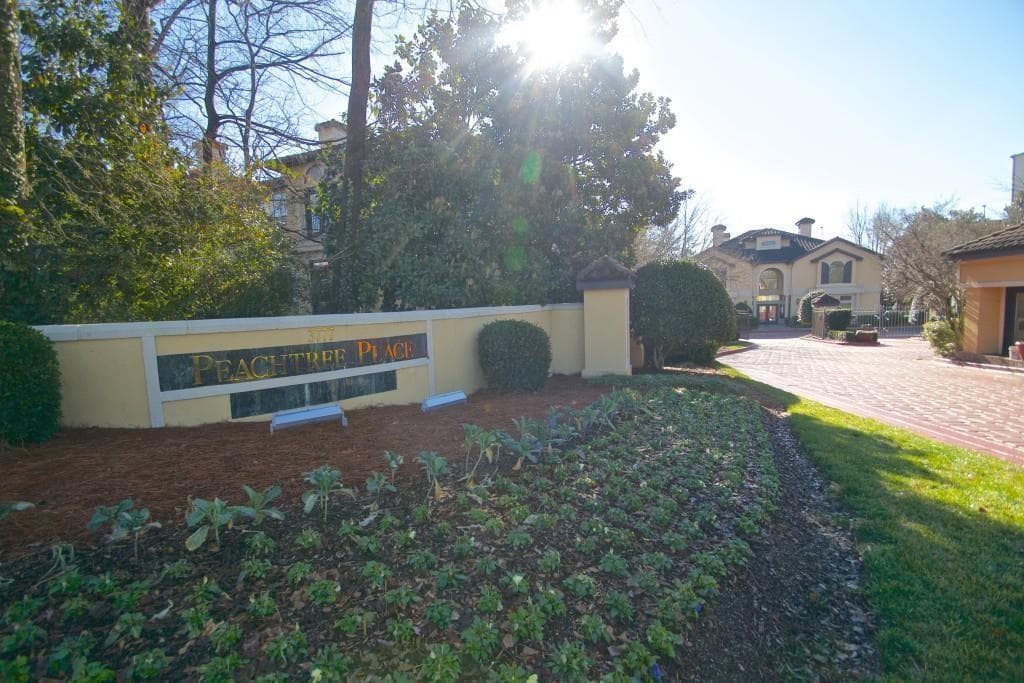 1 bedroom, 1 bathroom, 903 sq ft condominium for rent at 3777 Peachtree Road 735, Atlanta, GA 30319 for $1,750 a month — photo 2