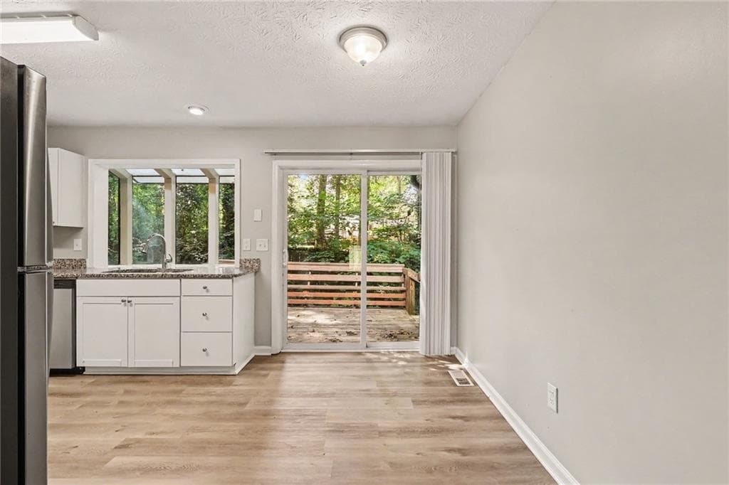 4 bedroom, 3 bathroom, 2,311 sq ft single family residence for sale at 5182 Manitou Way, Stone Mountain, GA 30087 — photo 10