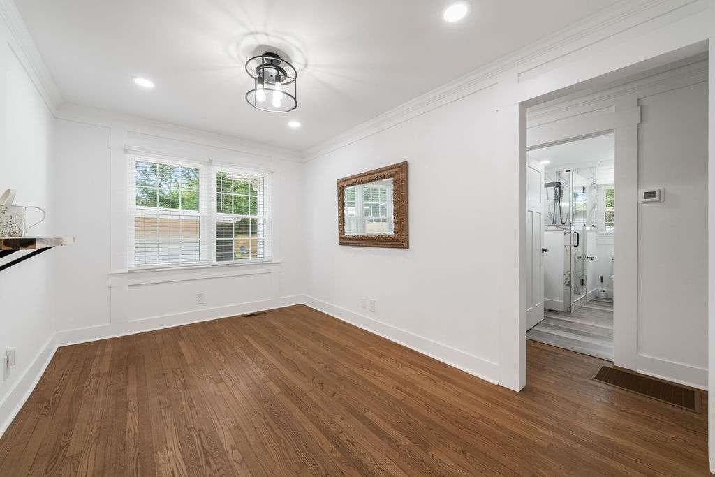 2 bedroom, 1 bathroom, 1,042 sq ft single family residence for sale at 10 Clover Street, Rome, GA 30161 — photo 6