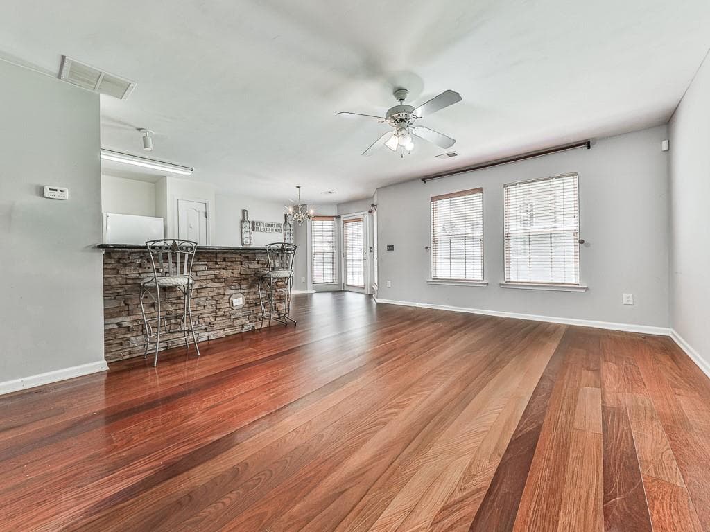 2 bedroom, 3 bathroom, 1,393 sq ft townhouse for sale at 530 Fox Creek Crossing, Woodstock, GA 30188 — photo 8
