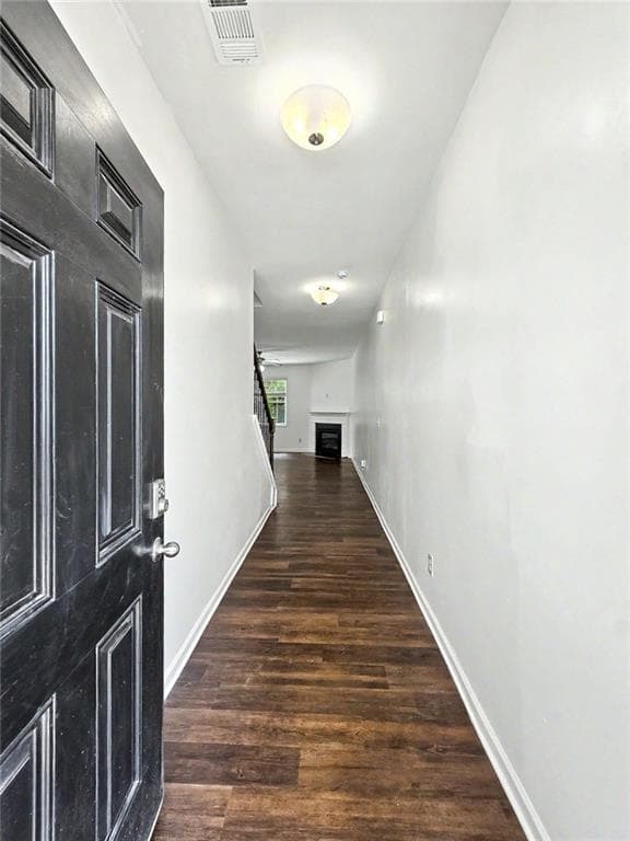 3 bedroom, 3 bathroom, 1,965 sq ft single family residence for sale at 130 Woodhouse Circle, Acworth, GA 30102 — photo 4