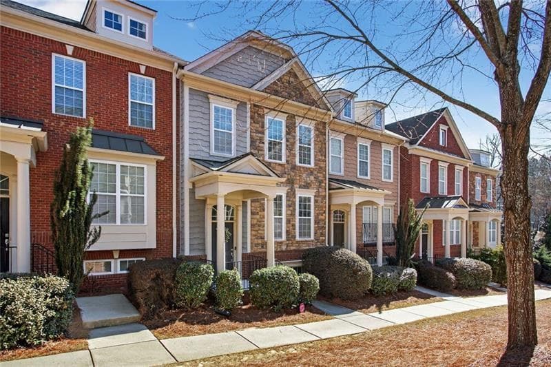 3 bedroom, 4 bathroom, 1,827 sq ft townhouse for sale at 2343 Millhaven Street 16, Smyrna, GA 30080 — photo 3