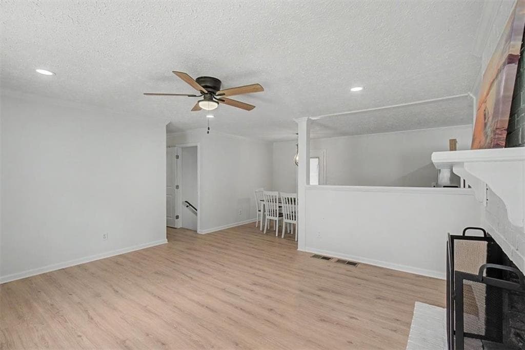 4 bedroom, 3 bathroom, 2,238 sq ft single family residence for sale at 242 Allison Drive, Dallas, GA 30157 — photo 6