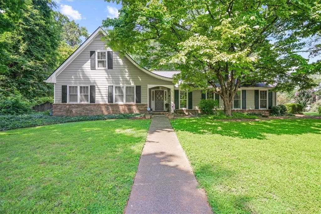 5 bedroom, 4 bathroom, 2,669 sq ft single family residence sold at 1843 Mountain Creek Drive, Stone Mountain, GA 30087