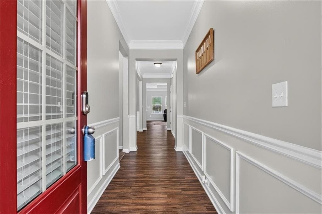 3 bedroom, 4 bathroom, 2,465 sq ft single family residence under contract at 608 Darnell Road, Canton, GA 30115 — photo 4