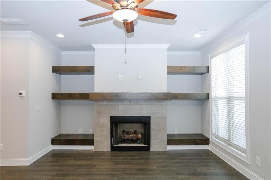 3 bedroom, 4 bathroom, 2,150 sq ft townhouse for sale at 2117 Parkside Glen View, Duluth, GA 30097 — photo 4