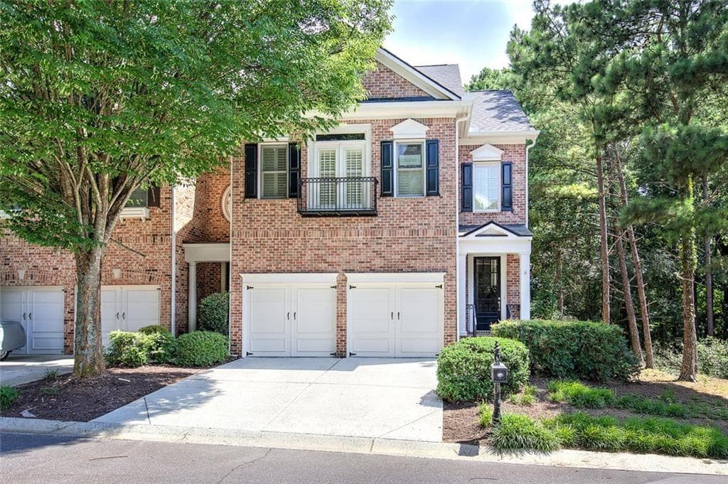 3 bedroom, 4 bathroom, 3,175 sq ft townhouse for sale at 5205 Waters Edge Trail, Roswell, GA 30075 — photo 4