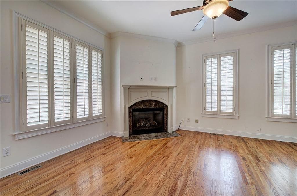 3 bedroom, 4 bathroom, 3,175 sq ft townhouse for sale at 5205 Waters Edge Trail, Roswell, GA 30075 — photo 7