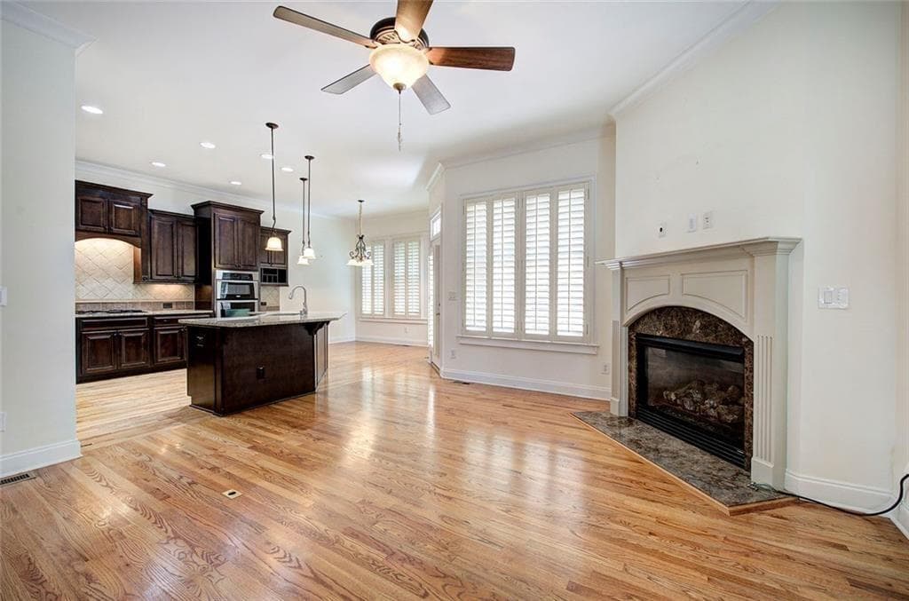 3 bedroom, 4 bathroom, 3,175 sq ft townhouse for sale at 5205 Waters Edge Trail, Roswell, GA 30075 — photo 9