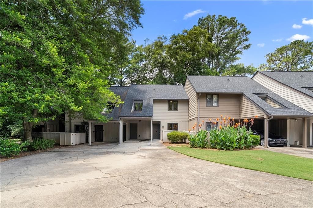 3 bedroom, 3 bathroom, 1,516 sq ft condominium for sale at 922 Cedar Creek, Marietta, GA 30067 — photo 3