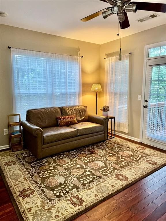 2 bedroom, 3 bathroom, 1,582 sq ft townhouse for sale at 2101 Dillard Crossing, Tucker, GA 30084 — photo 3