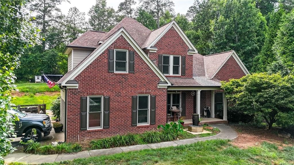 5 bedroom, 4 bathroom, 4,100 sq ft single family residence for sale at 123 Breckenridge Drive, Canton, GA 30115 — photo 2