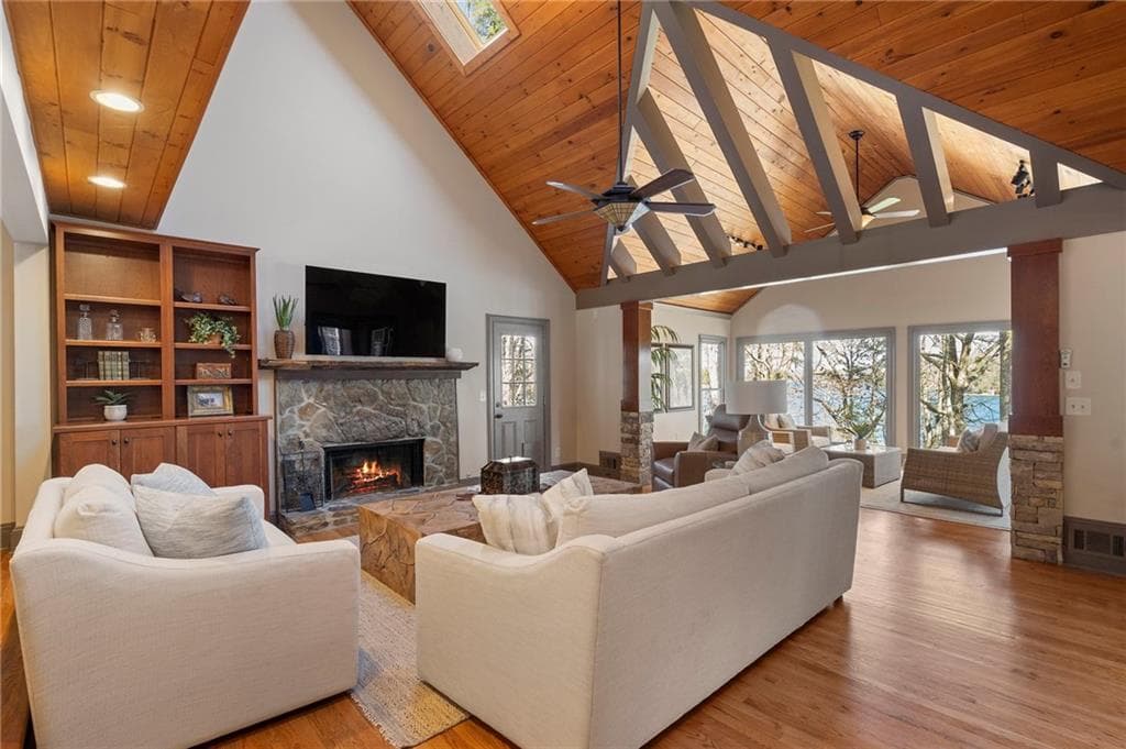 4 bedroom, 5 bathroom, 5,500 sq ft single family residence for sale at 6402 Lakeview Drive, Buford, GA 30518 — photo 7