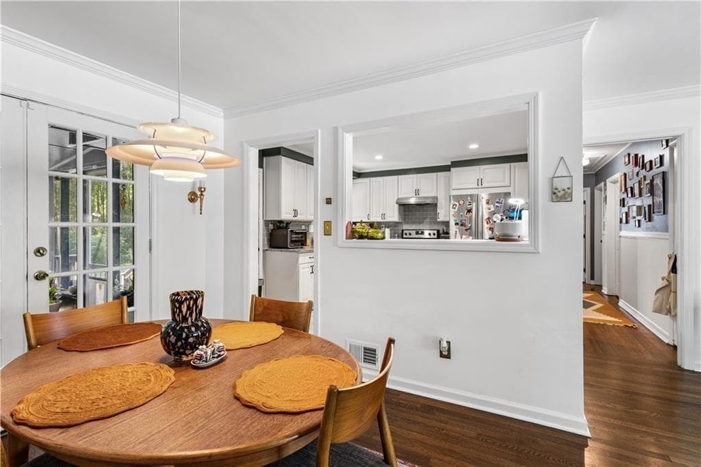 3 bedroom, 1 bathroom, 1,272 sq ft single family residence for rent at 2859 Concord Drive, Decatur, GA 30033 for $2,395 a month — photo 10