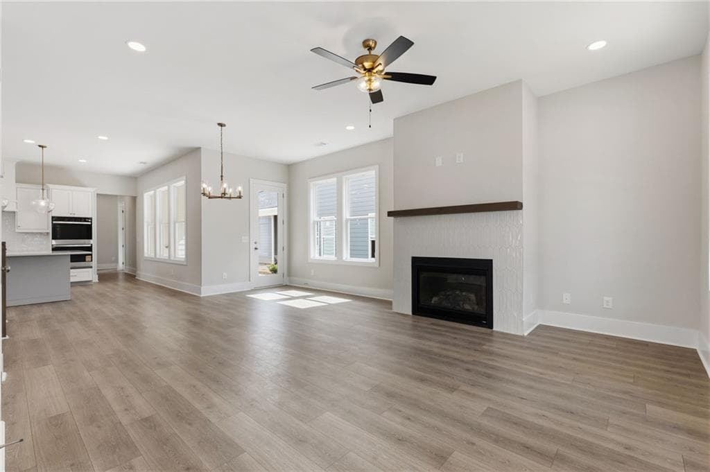 4 bedroom, 4 bathroom, 2,549 sq ft single family residence for sale at 376 Summerville Lane, Athens, GA 30606 — photo 6