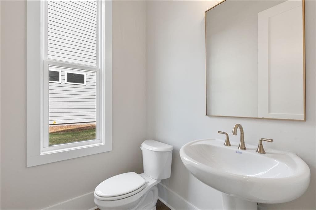 4 bedroom, 4 bathroom, 2,549 sq ft single family residence for sale at 376 Summerville Lane, Athens, GA 30606 — photo 8