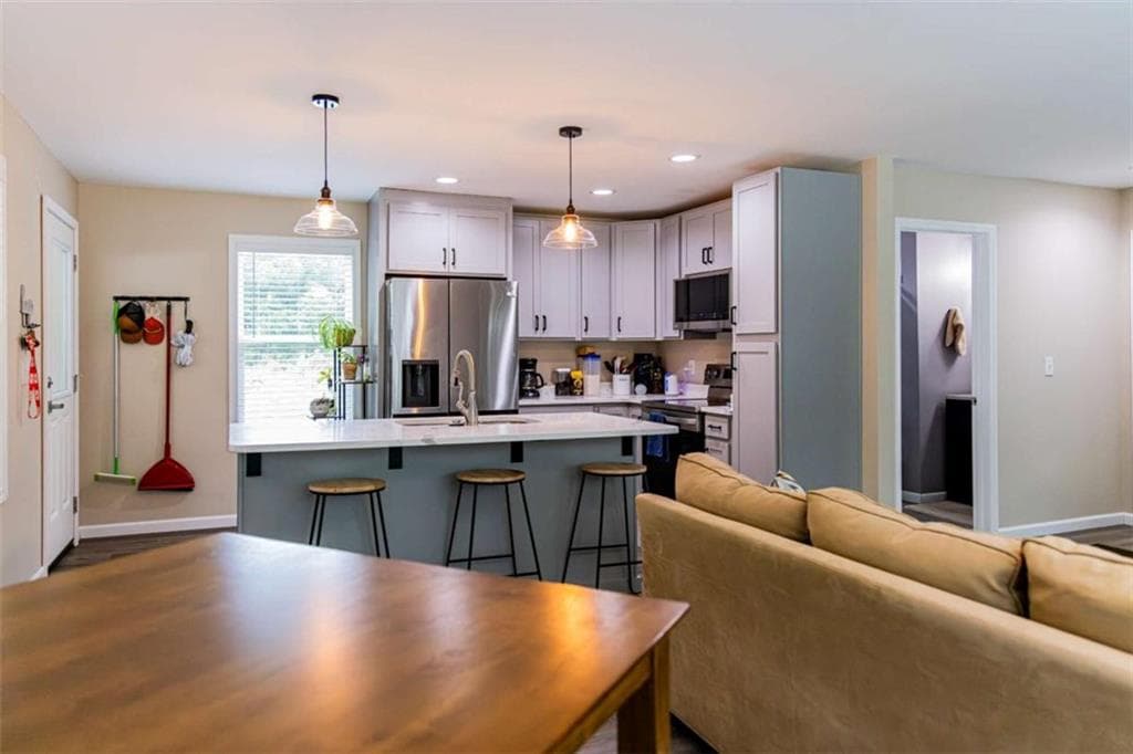 2 bedroom, 1 bathroom, 981 sq ft single family residence under contract at 803 Charlton Street, Rome, GA 30165 — photo 6