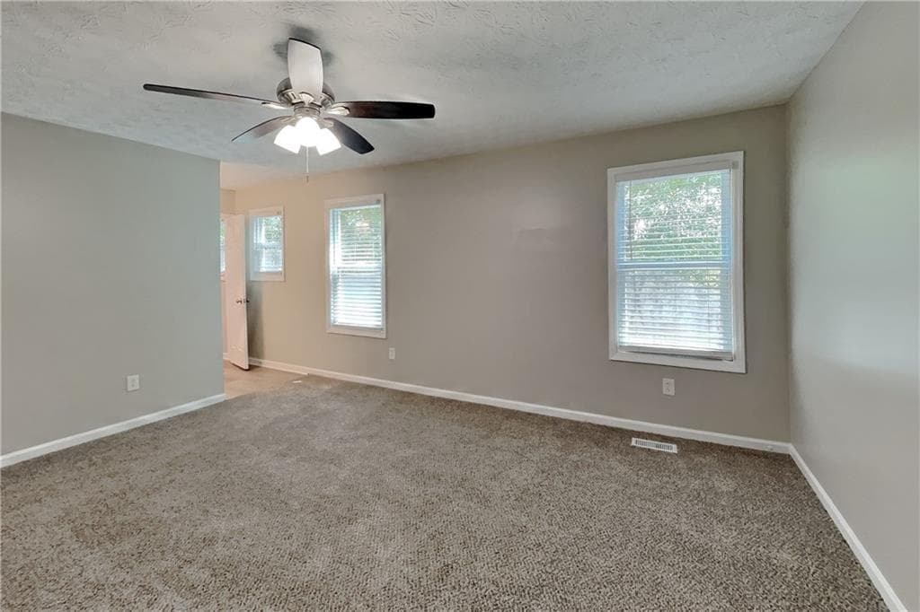 4 bedroom, 3 bathroom single family residence for rent at 1707 Hickory Grove Trail, Acworth, GA 30102 for $2,175 a month — photo 7