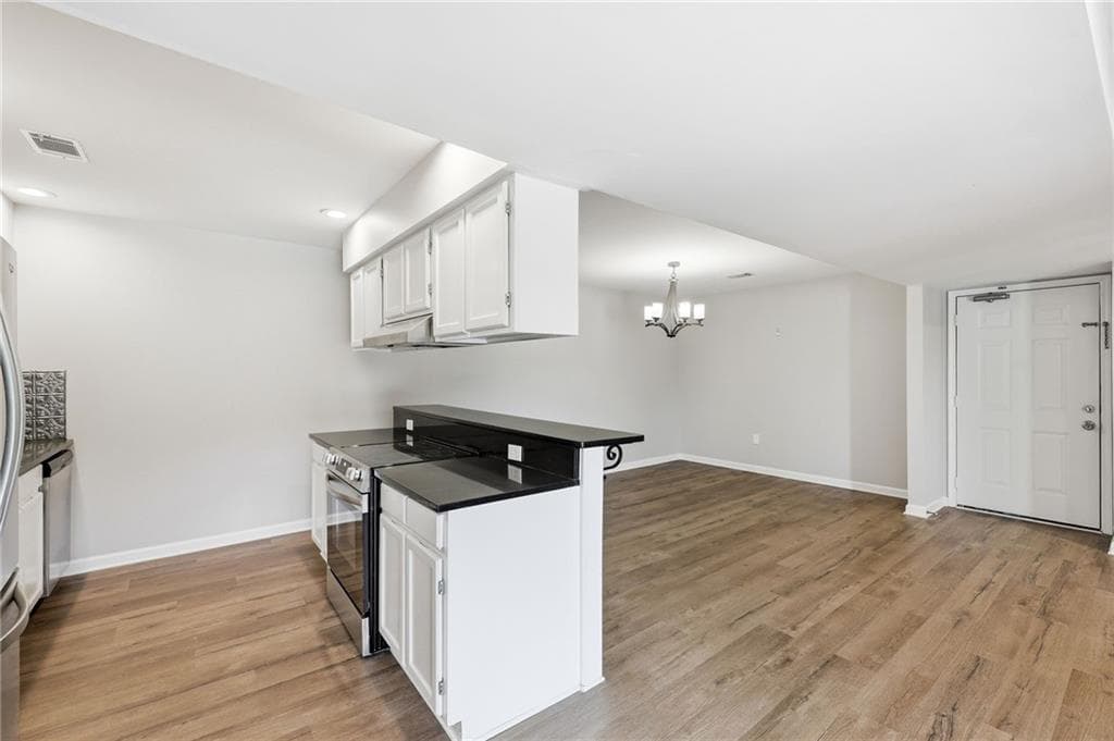 2 bedroom, 2 bathroom condominium for rent at 605 Candler Street B13, Gainesville, GA 30501 for $1,500 a month — photo 10