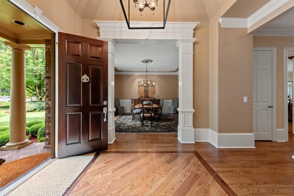 6 bedroom, 8 bathroom, 8,637 sq ft single family residence for sale at 780 Lovette Lane, Atlanta, GA 30342 — photo 4