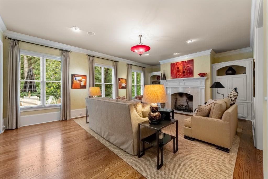 6 bedroom, 8 bathroom, 8,637 sq ft single family residence for sale at 780 Lovette Lane, Atlanta, GA 30342 — photo 8