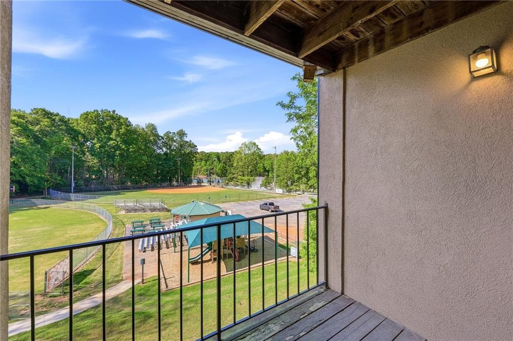 2 bedroom, 2 bathroom condominium for rent at 605 Candler Street B13, Gainesville, GA 30501 for $1,500 a month — photo 9