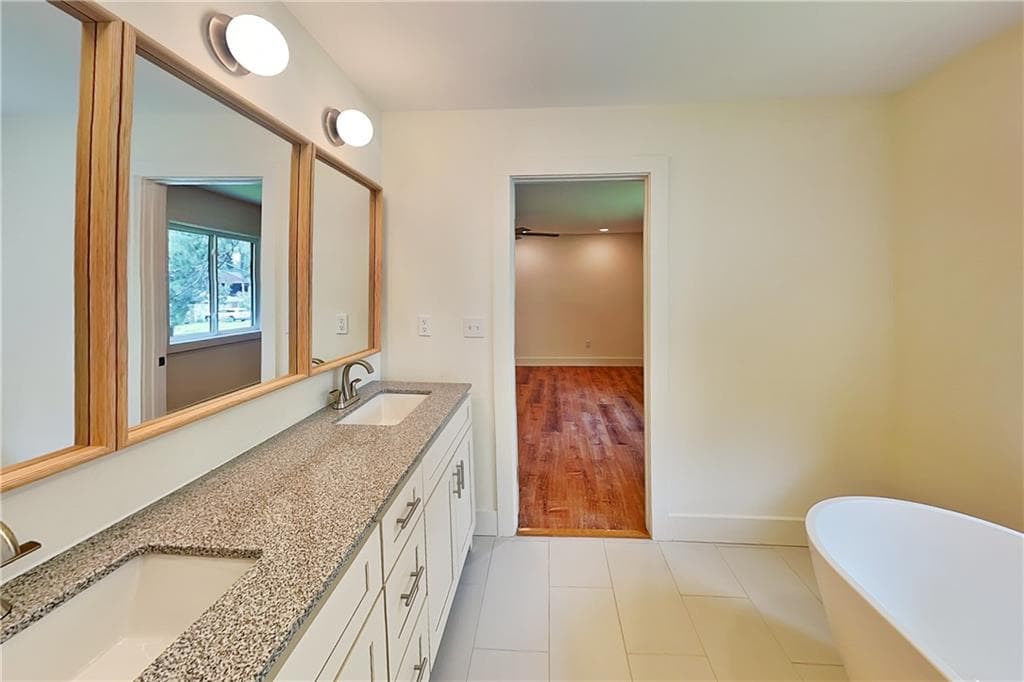 3 bedroom, 3 bathroom, 1,661 sq ft single family residence for rent at 360 Simpson Terrace, Atlanta, GA 30314 for $1,900 a month — photo 9