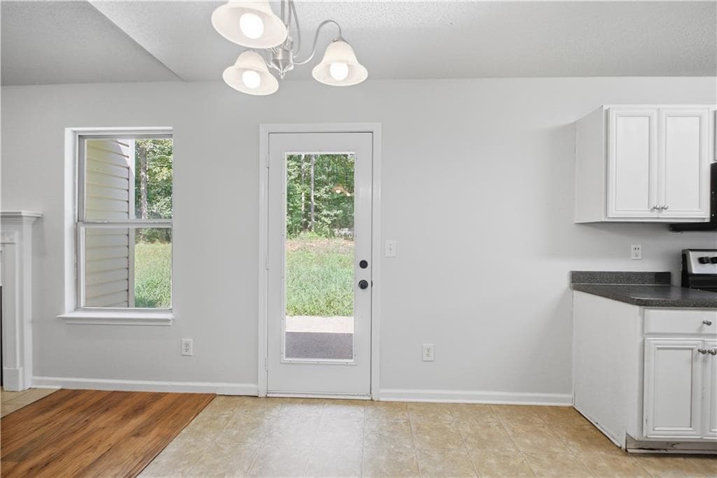 3 bedroom, 2 bathroom, 1,319 sq ft single family residence for sale at 70 Baskin Road, Temple, GA 30179 — photo 8