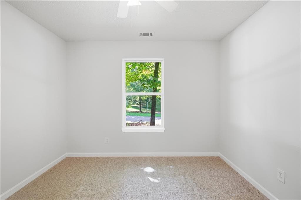 3 bedroom, 2 bathroom, 1,319 sq ft single family residence for sale at 70 Baskin Road, Temple, GA 30179 — photo 10