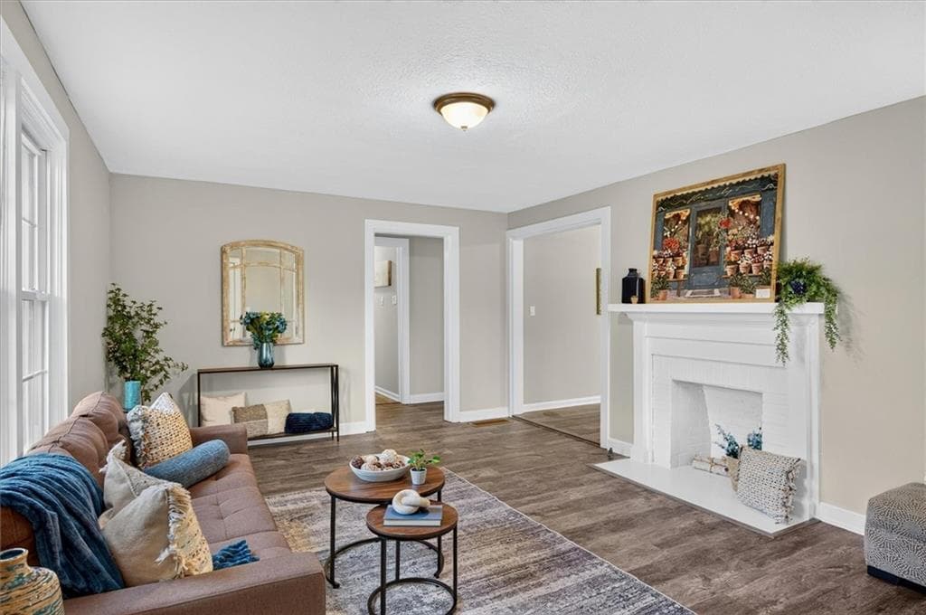 3 bedroom, 2 bathroom, 1,533 sq ft single family residence under contract at 2 Highway 162, Covington, GA 30016 — photo 9