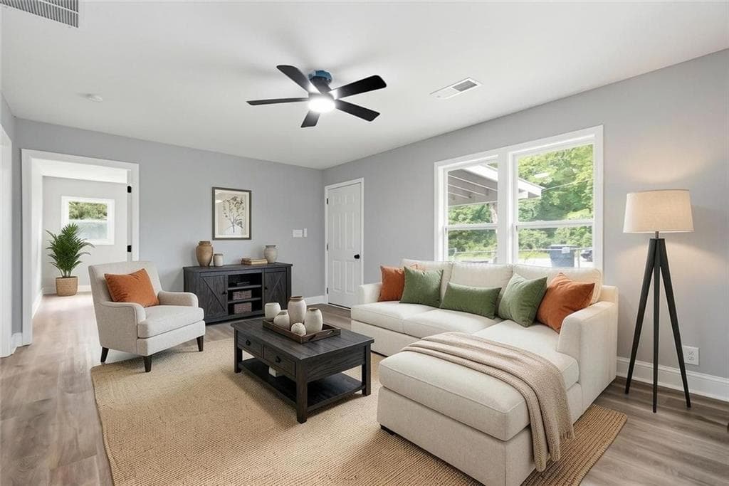 2 bedroom, 1 bathroom, 931 sq ft single family residence for sale at 6140 Nichols Drive, Union City, GA 30291 — photo 7