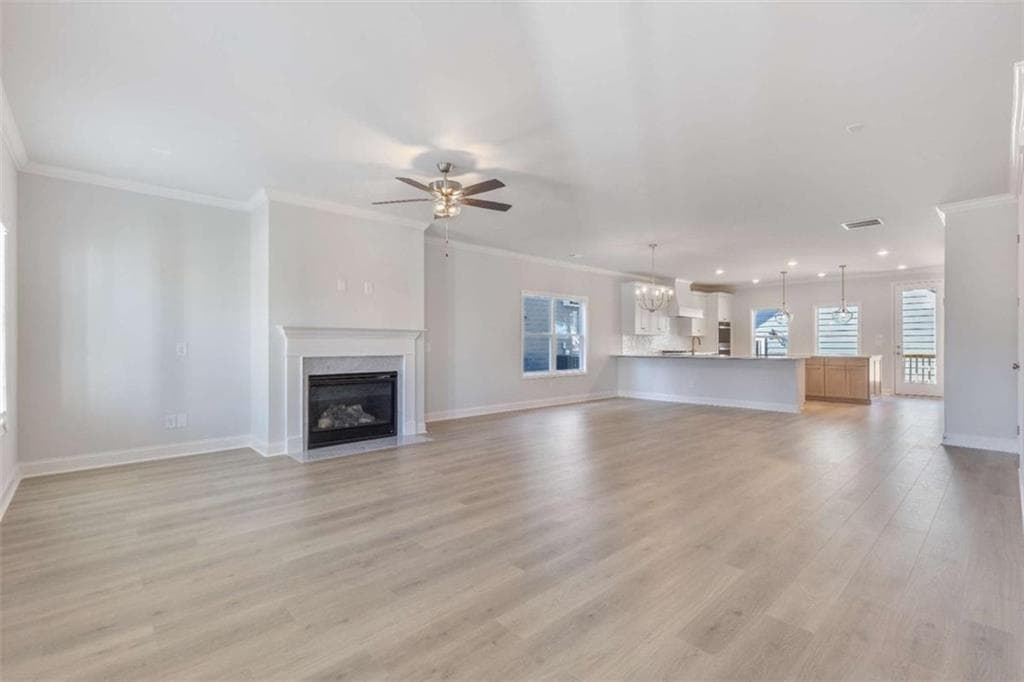 3 bedroom, 3 bathroom, 2,101 sq ft single family residence for sale at 360 Summerville Lane, Athens, GA 30606 — photo 2
