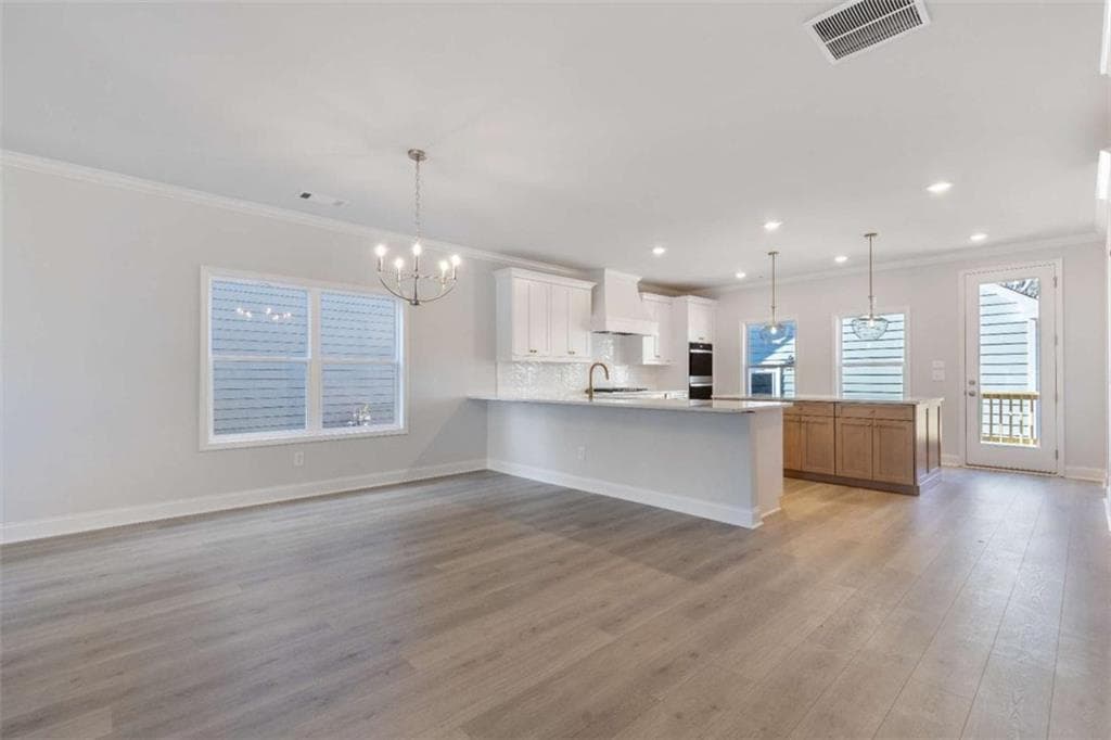 3 bedroom, 3 bathroom, 2,101 sq ft single family residence for sale at 360 Summerville Lane, Athens, GA 30606 — photo 5