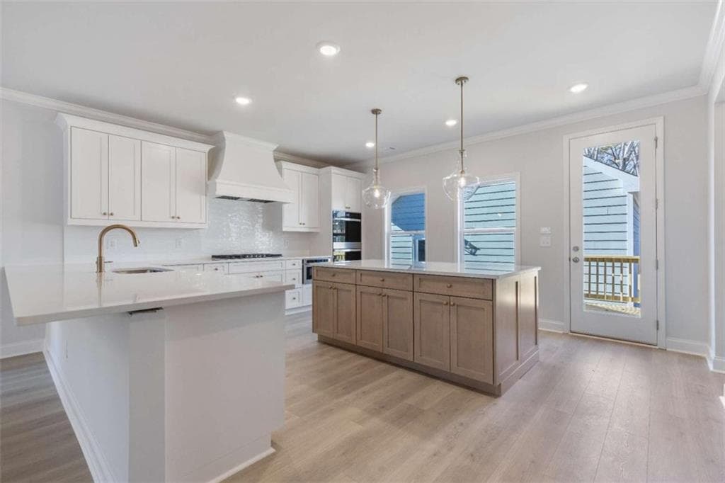 3 bedroom, 3 bathroom, 2,101 sq ft single family residence for sale at 360 Summerville Lane, Athens, GA 30606 — photo 7