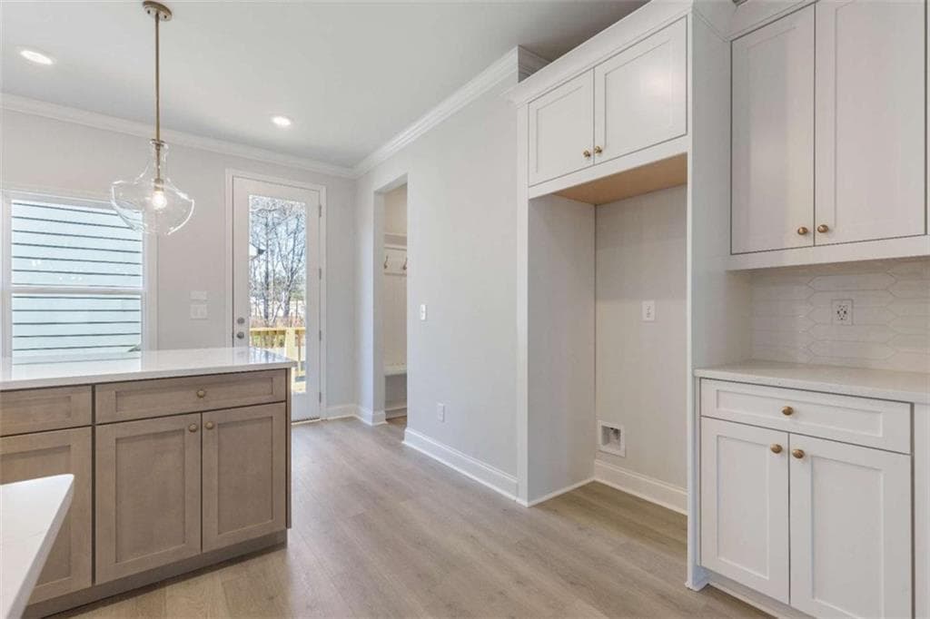 3 bedroom, 3 bathroom, 2,101 sq ft single family residence for sale at 360 Summerville Lane, Athens, GA 30606 — photo 8