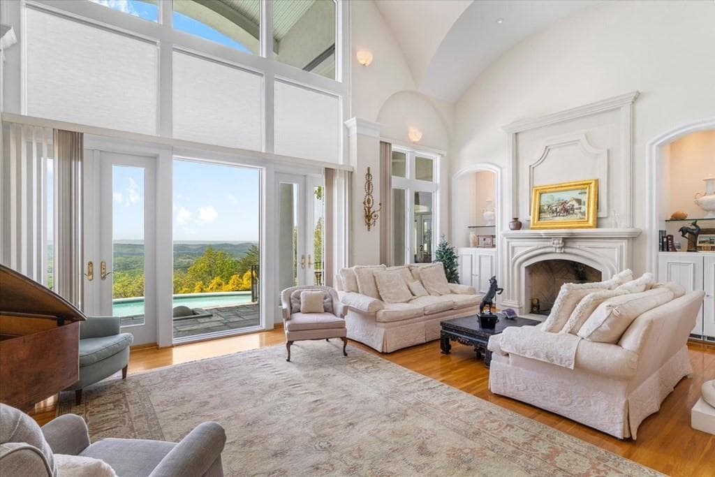 4 bedroom, 6 bathroom, 6,705 sq ft single family residence for sale at 801 Battlefield Park Drive, Dalton, GA 30720 — photo 9